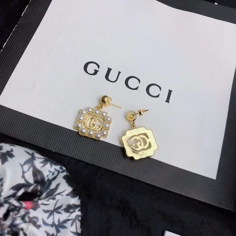 Gucci Mini Pearl Border Frame Earrings Gold Tone
