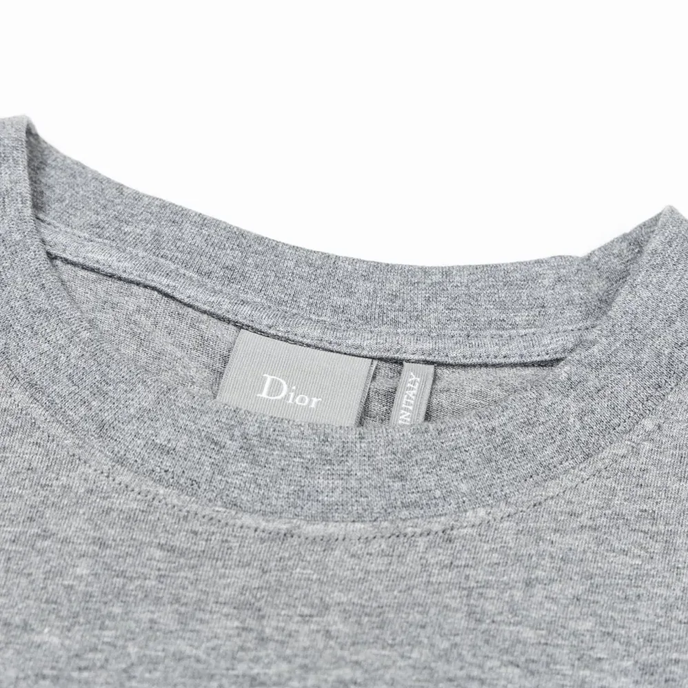 Dior T-Shirt with Horse Embroidery Relaxed Fit Gray Cotton Jersey for Men Dior T-Shirt with Horse Embroidery Relaxed Fit Gray Cotton Jersey for Men