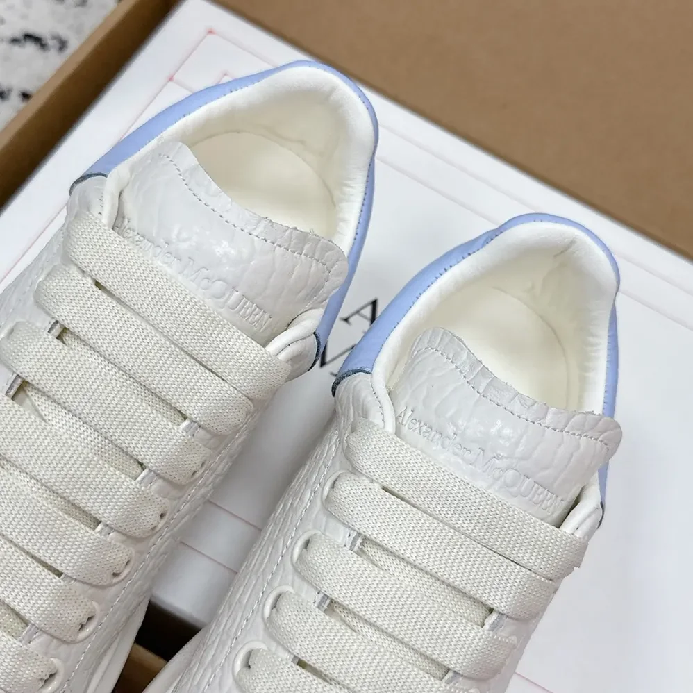 Alexander Mcqueen Oversized Sneaker in Off White for Unisex in Light Blue