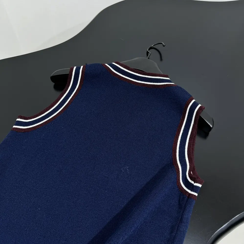 Miu Miu Wool and Cashmere Knit Vest for Women Miu Miu Wool and Cashmere Knit Vest for Women