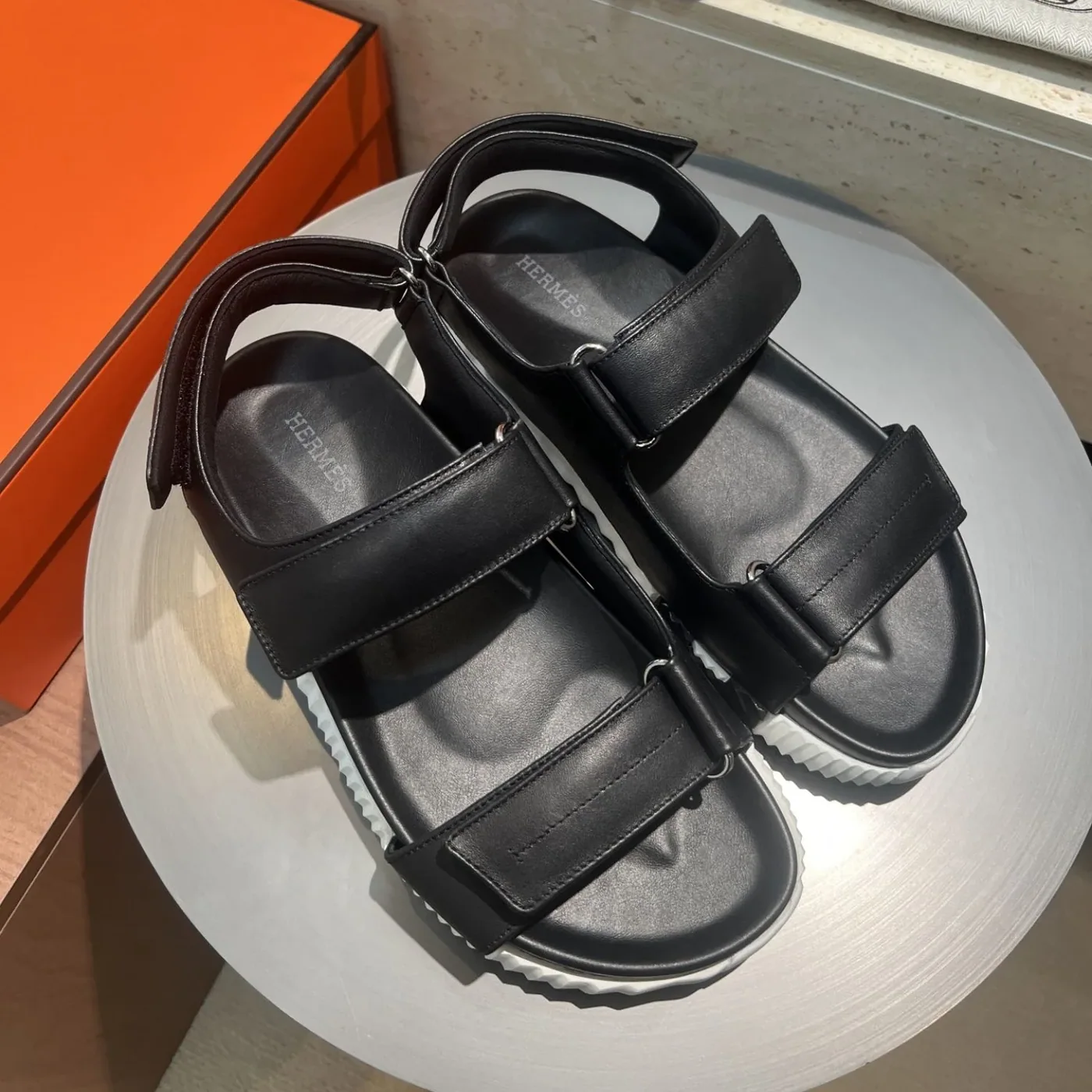 Hermes Junior Sandals Noir Hermes Junior Sandals Noir