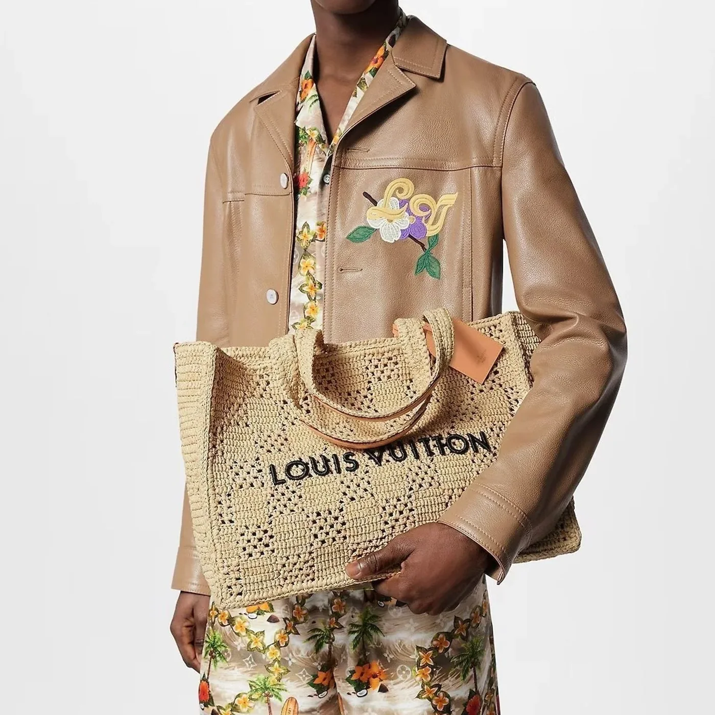 Louis Vuitton Summer Shopper MM Tote Bag / Natural Beige Raffia Gold Hardware