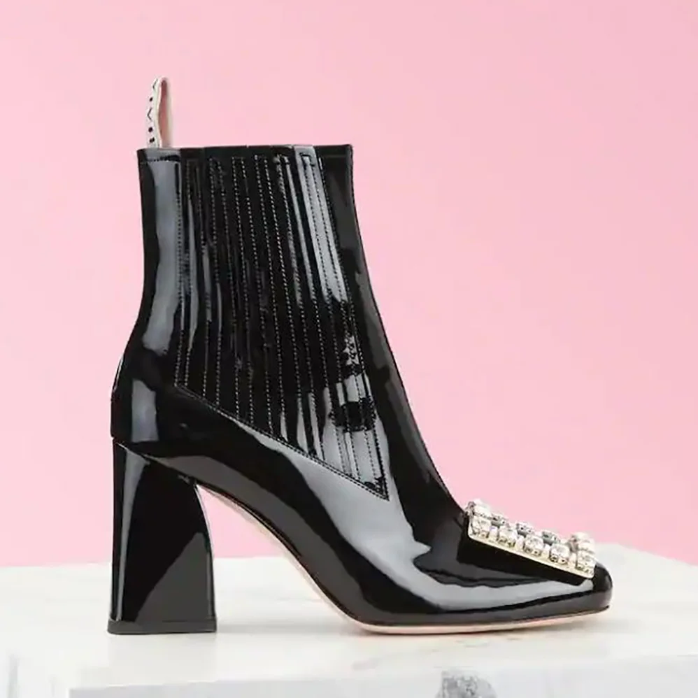 Roger Vivier Tres Vivier Strass Buckle Chelsea Booties in Patent Leather in 8.5cm Heel for Women