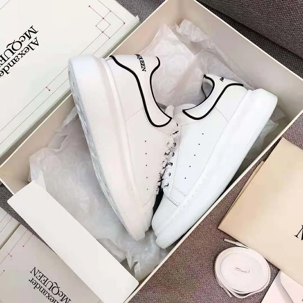 Alexander Mcqueen Oversized Sneaker White Smooth Calfskin Leather for Women in White