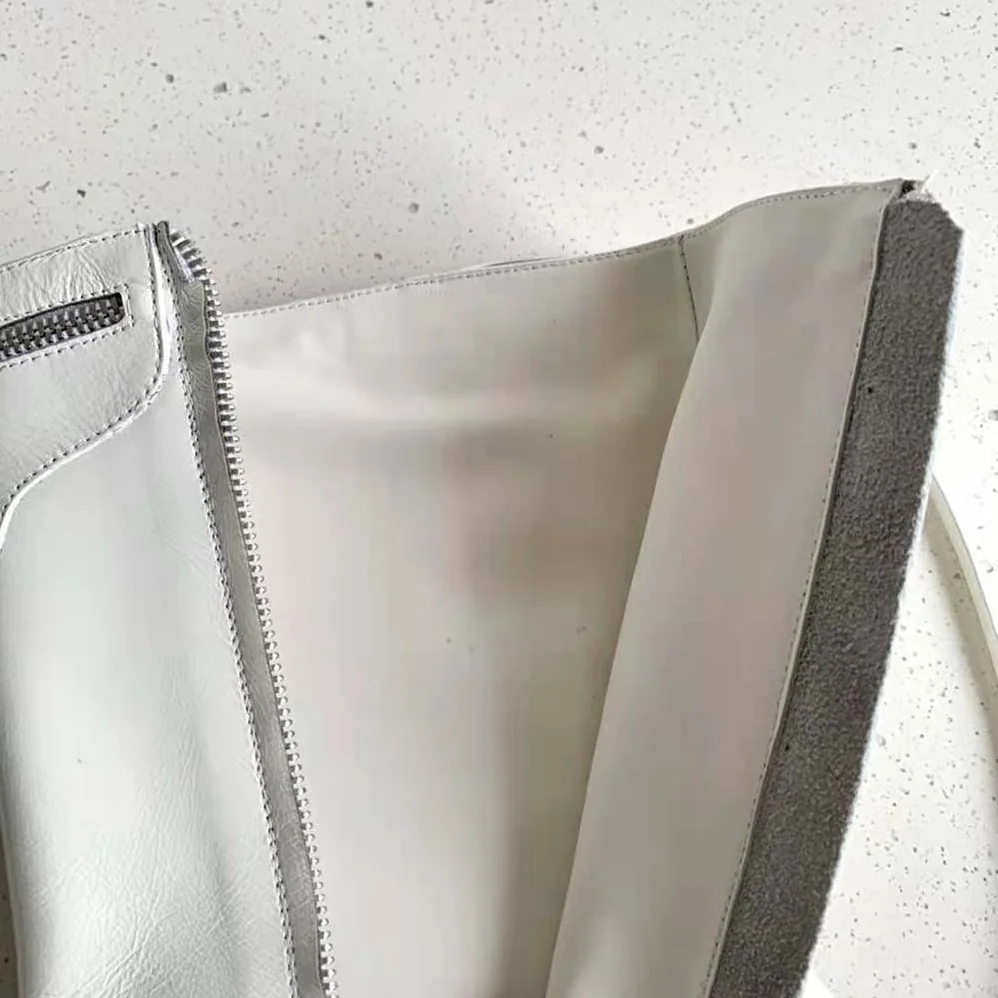 Balenciaga Cagole 90mm Boot in White Arena Lambskin for Women