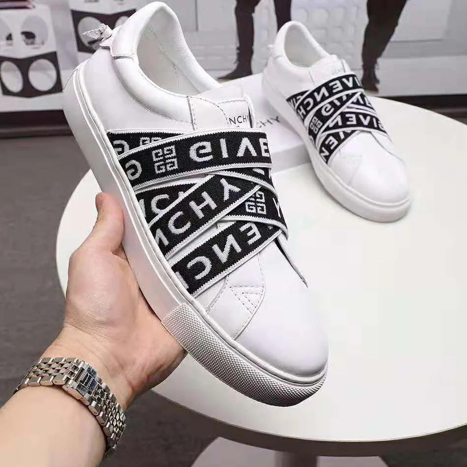 Givenchy Givenchy 4G Webbing Sneakers in Leather for Women in White Givenchy Givenchy 4G Webbing Sneakers in Leather for Women in White