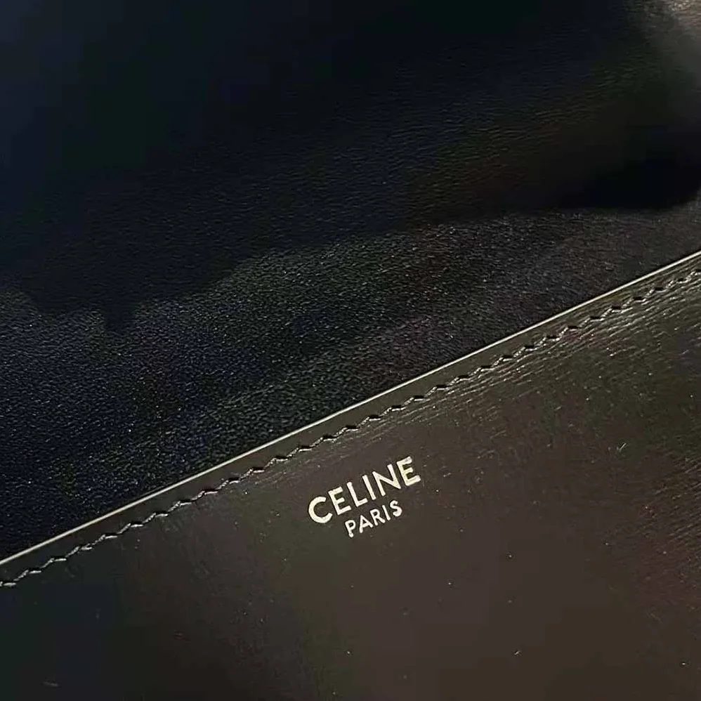 Celine Chain Shoulder Bag Triomphe in Shiny Calfskin for Women Celine Chain Shoulder Bag Triomphe in Shiny Calfskin for Women