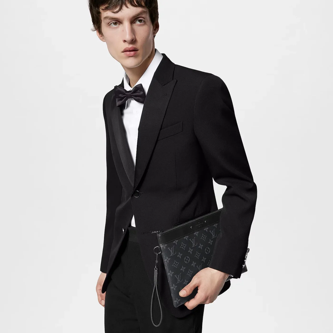 Louis Vuitton Pochette To Go Pouch / Black Monogram Eclipse Canvas Black Hardware Louis Vuitton Pochette To Go Pouch / Black Monogram Eclipse Canvas Black Hardware