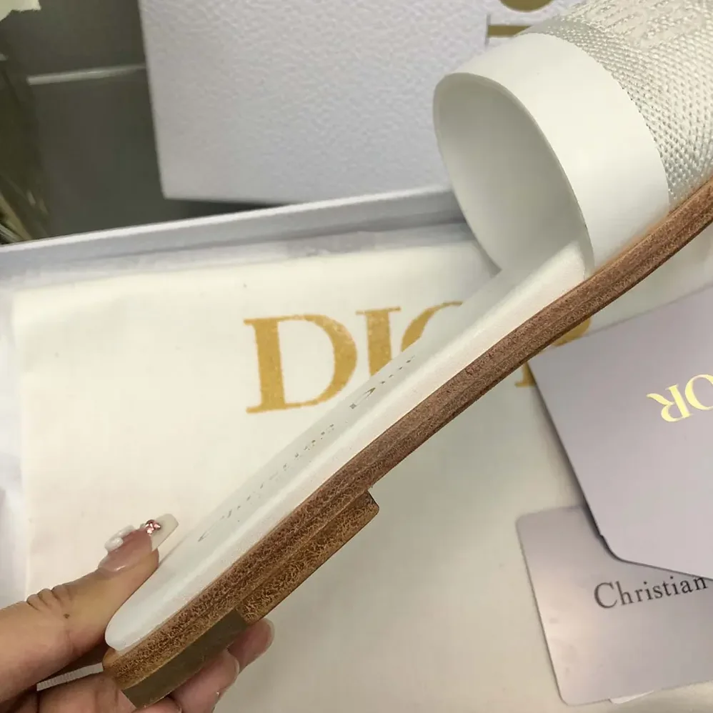 Dior Dway Slide White Calfskin and Embroidered Cotton for Women Dior Dway Slide White Calfskin and Embroidered Cotton for Women