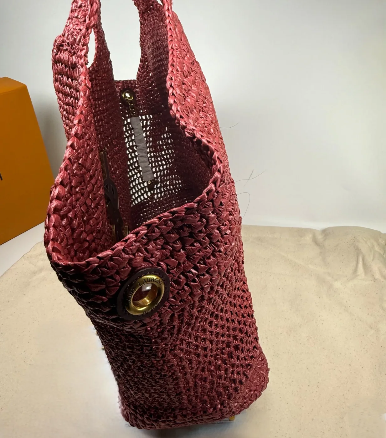 Saint Laurent Icare Medium Tote Bag / Rouge Cabernet Raffia Bronze Hardware Saint Laurent Icare Medium Tote Bag / Rouge Cabernet Raffia Bronze Hardware