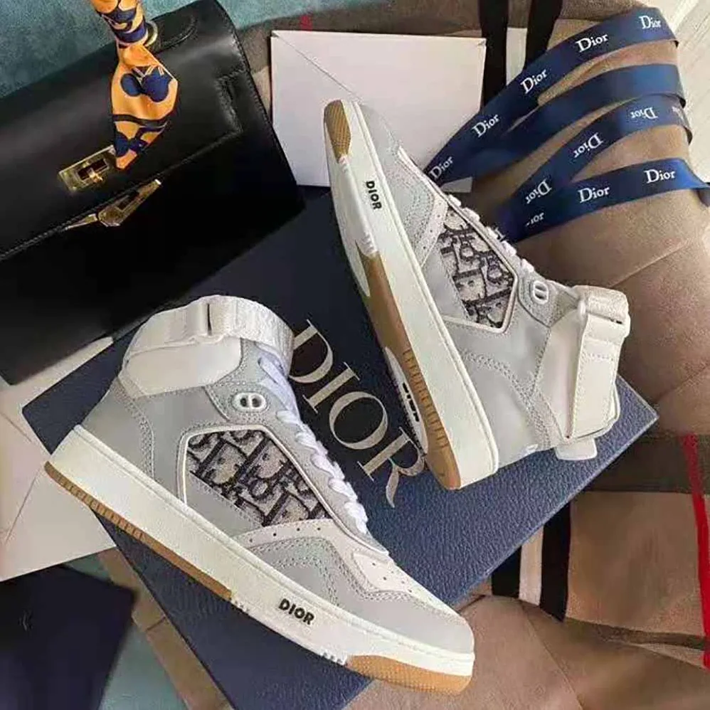 Dior B27 High-Top Sneaker Smooth Calfskin with Dior Oblique Jacquard for Men in Silver Dior B27 High-Top Sneaker Smooth Calfskin with Dior Oblique Jacquard for Men in Silver