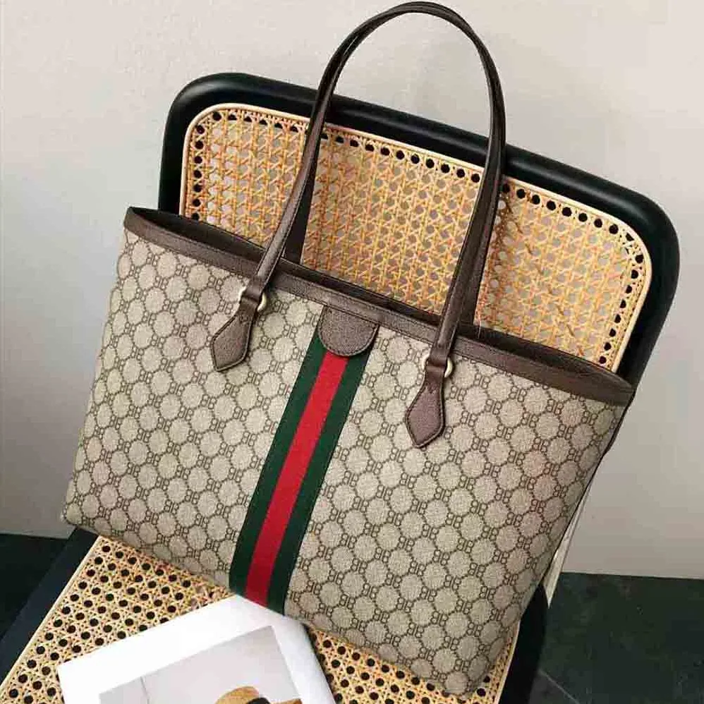 Balenciaga Hacker Medium Tote Bag in Coated Canvas in Beige for Women
