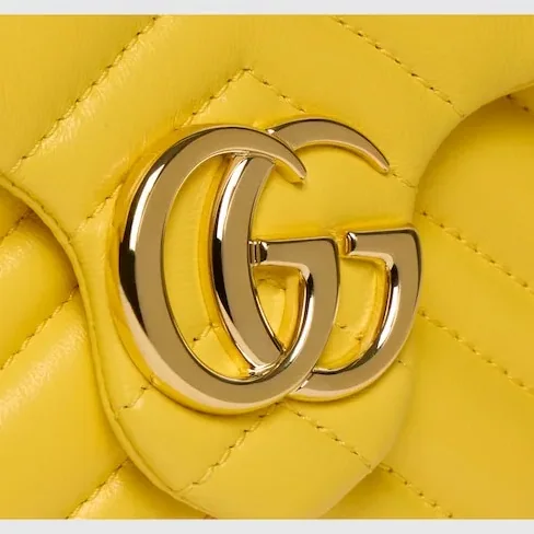 Gucci Marmont Mini Shoulder Bag in Yellow Gold Hardware Gucci Marmont Mini Shoulder Bag in Yellow Gold Hardware