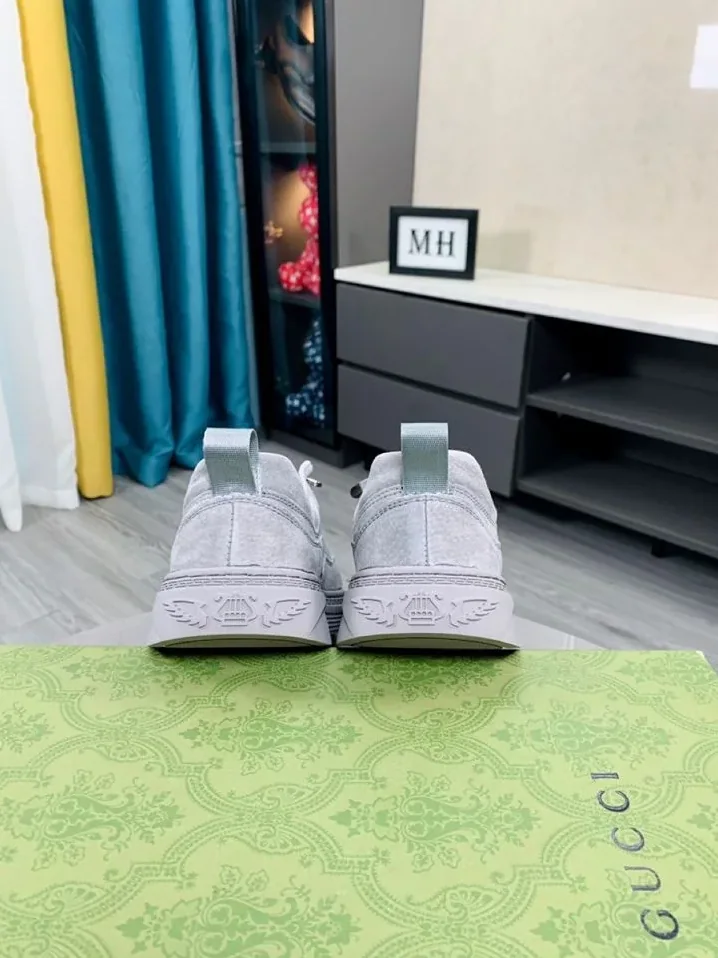 Gucci Logo GG Gucci Sneakers With Posedon Gray for Men Gucci Logo GG Gucci Sneakers With Posedon Gray for Men