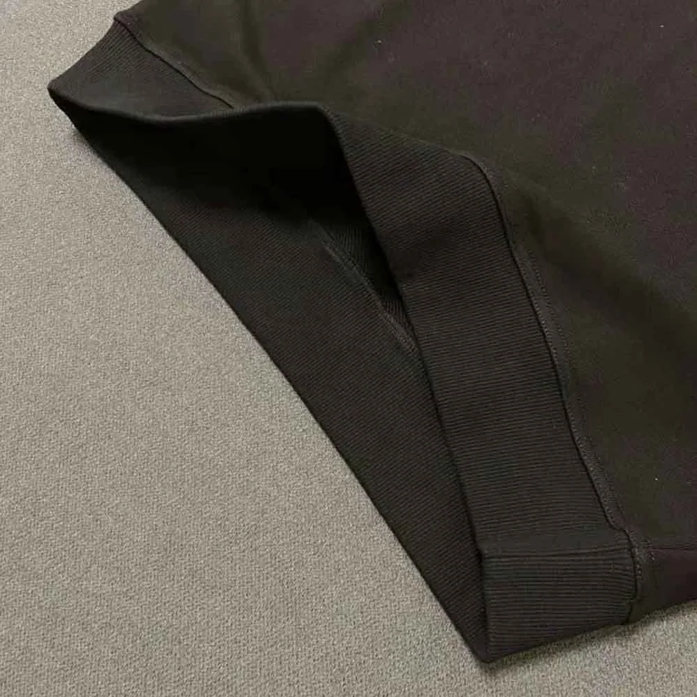 Burberry Logo Print Cotton Sweatshirt for Men in Black