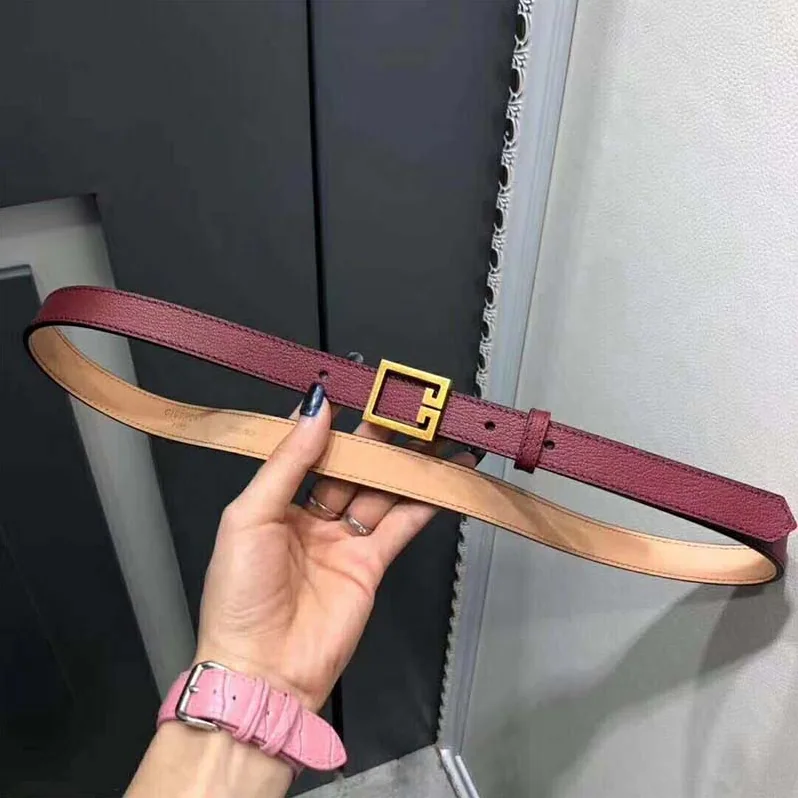 Givenchy Double G Belt in Leather for Women in Maroon