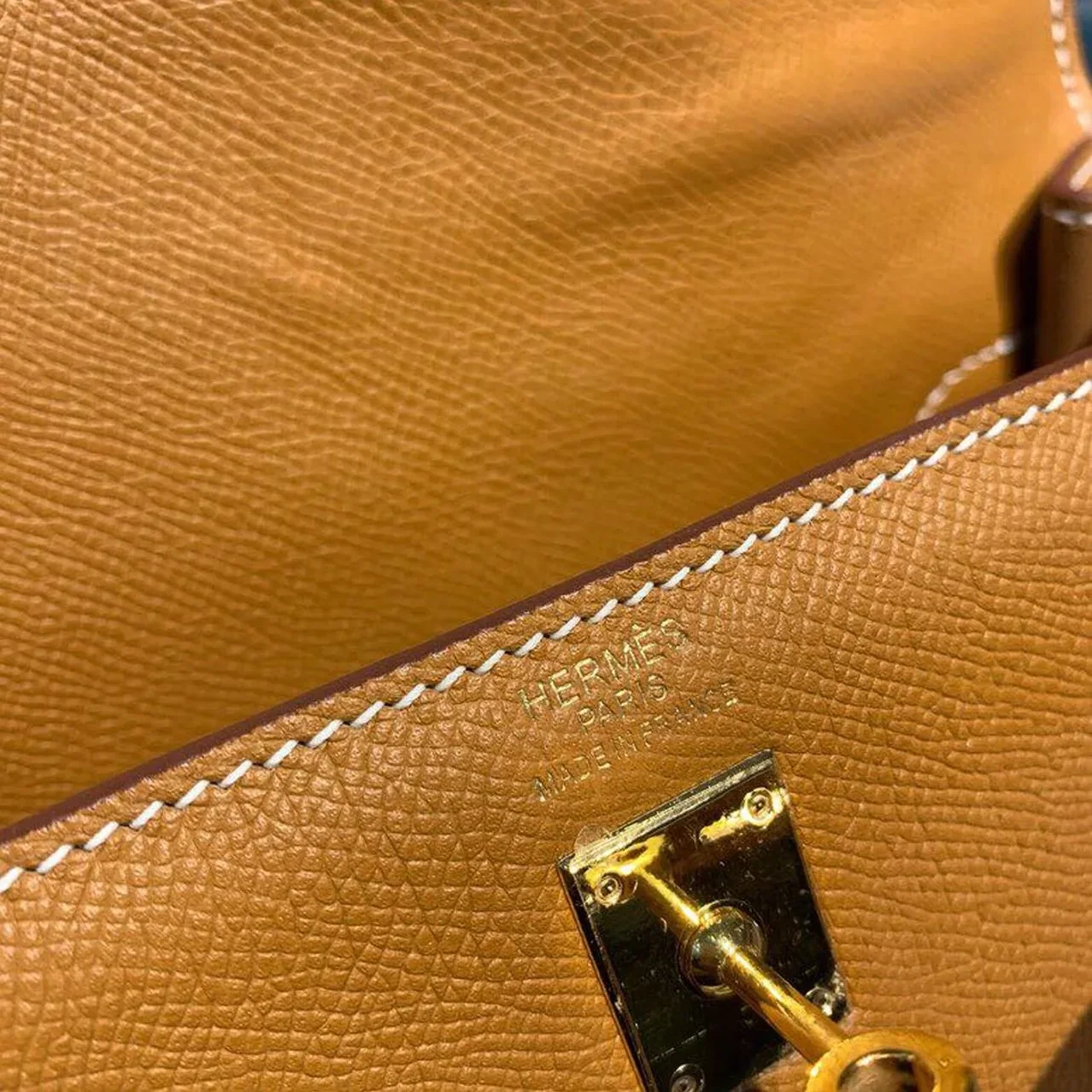 Hermes Kelly Gold Gold Toned Hardware / Hermes Kelly Gold Gold Toned Hardware /