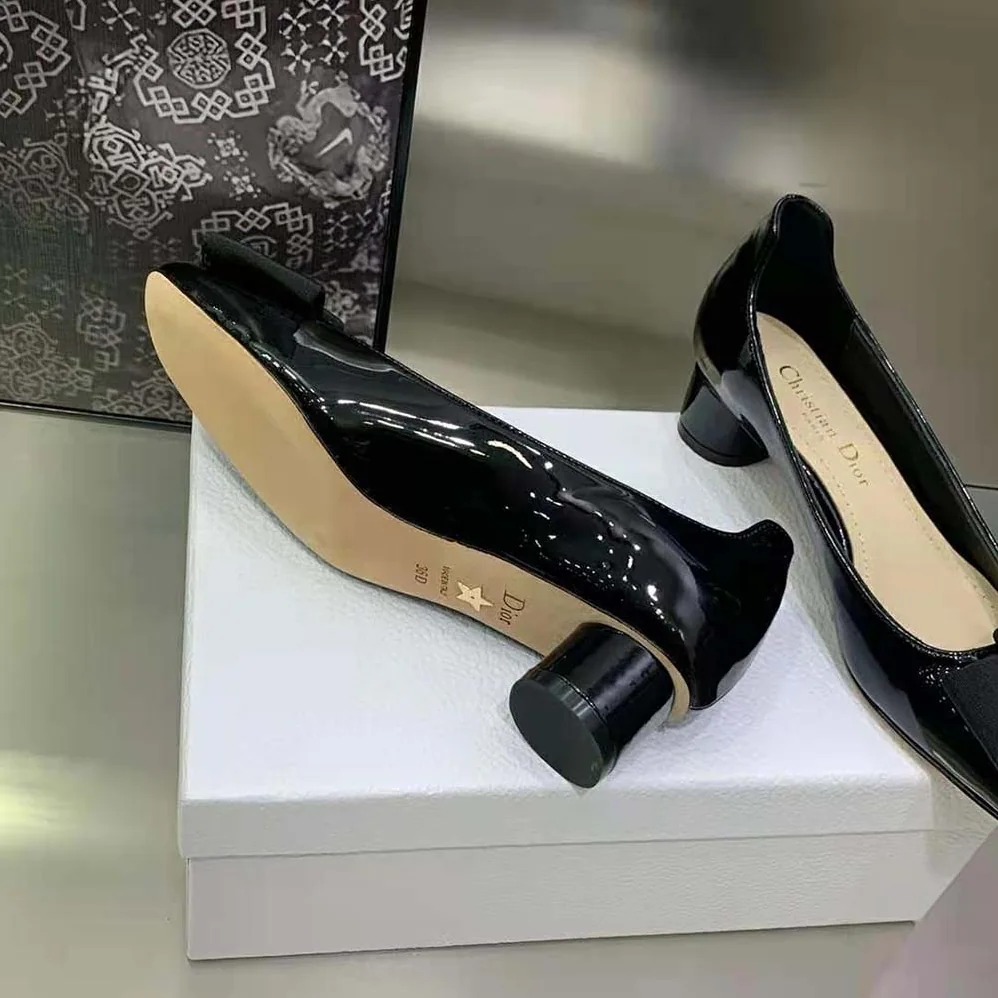 Dior Idylle Ballet Pump Black Patent Calfskin and Grosgrain in 35 mm Heel Height for Women Dior Idylle Ballet Pump Black Patent Calfskin and Grosgrain in 35 mm Heel Height for Women