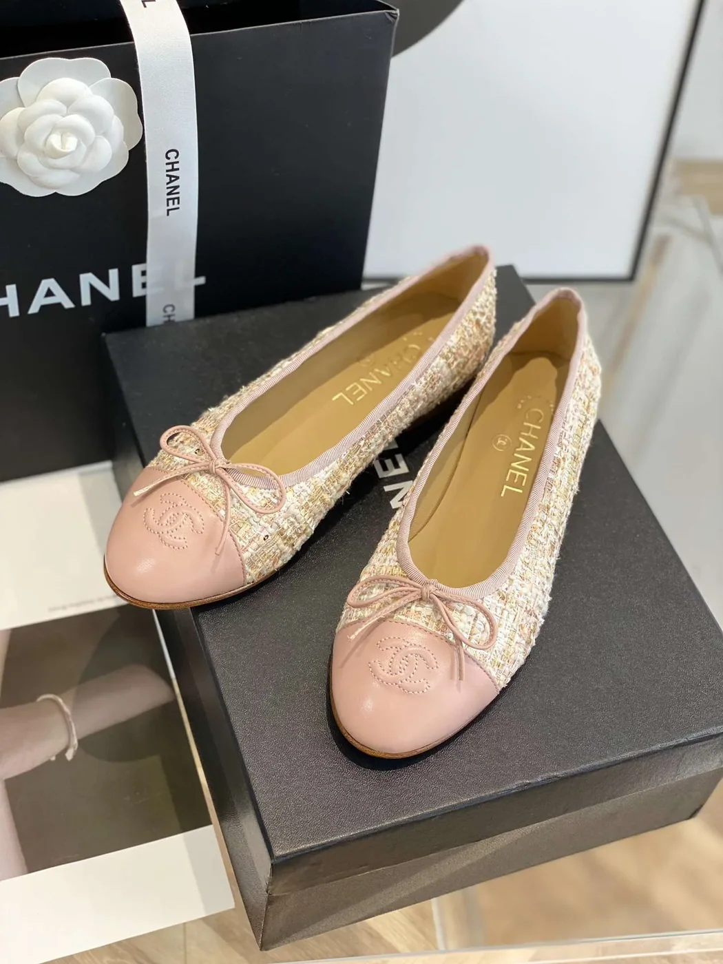 Chanel Ballet Flats Beige Chanel Ballet Flats Beige