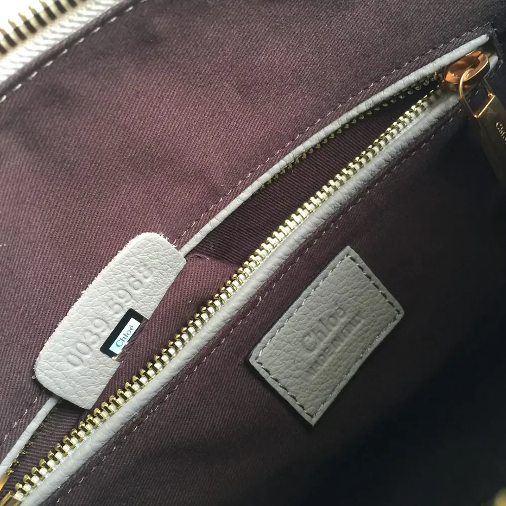Chloe Marcie Bag in Grained Leather for Women in Grey