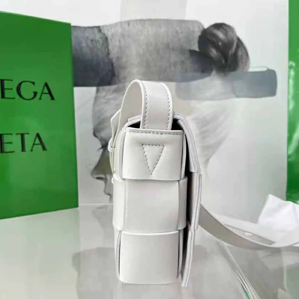 Bottega Veneta Cassette Intreccio Leather Cross-Body Bag for Women in White Bottega Veneta Cassette Intreccio Leather Cross-Body Bag for Women in White