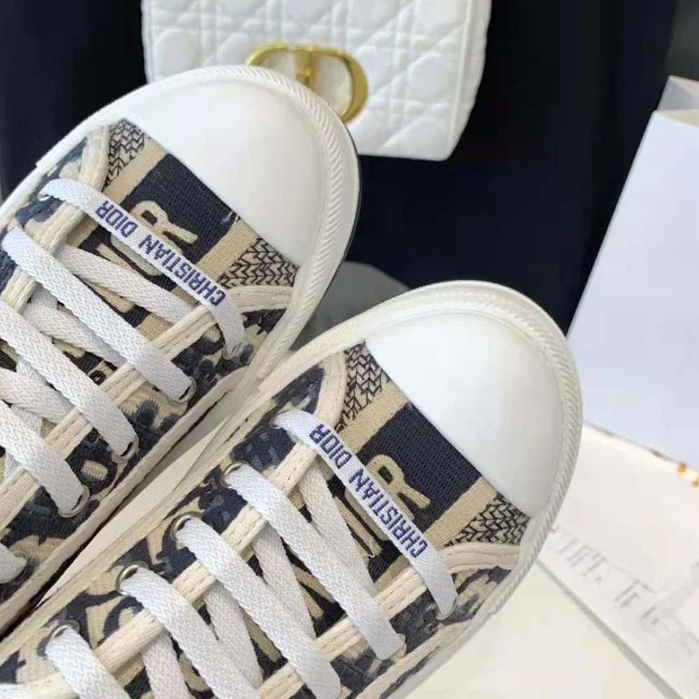 Dior Walk'n'dior Platform Sneaker Deep Blue Dior Oblique Embroidered Cotton for Women