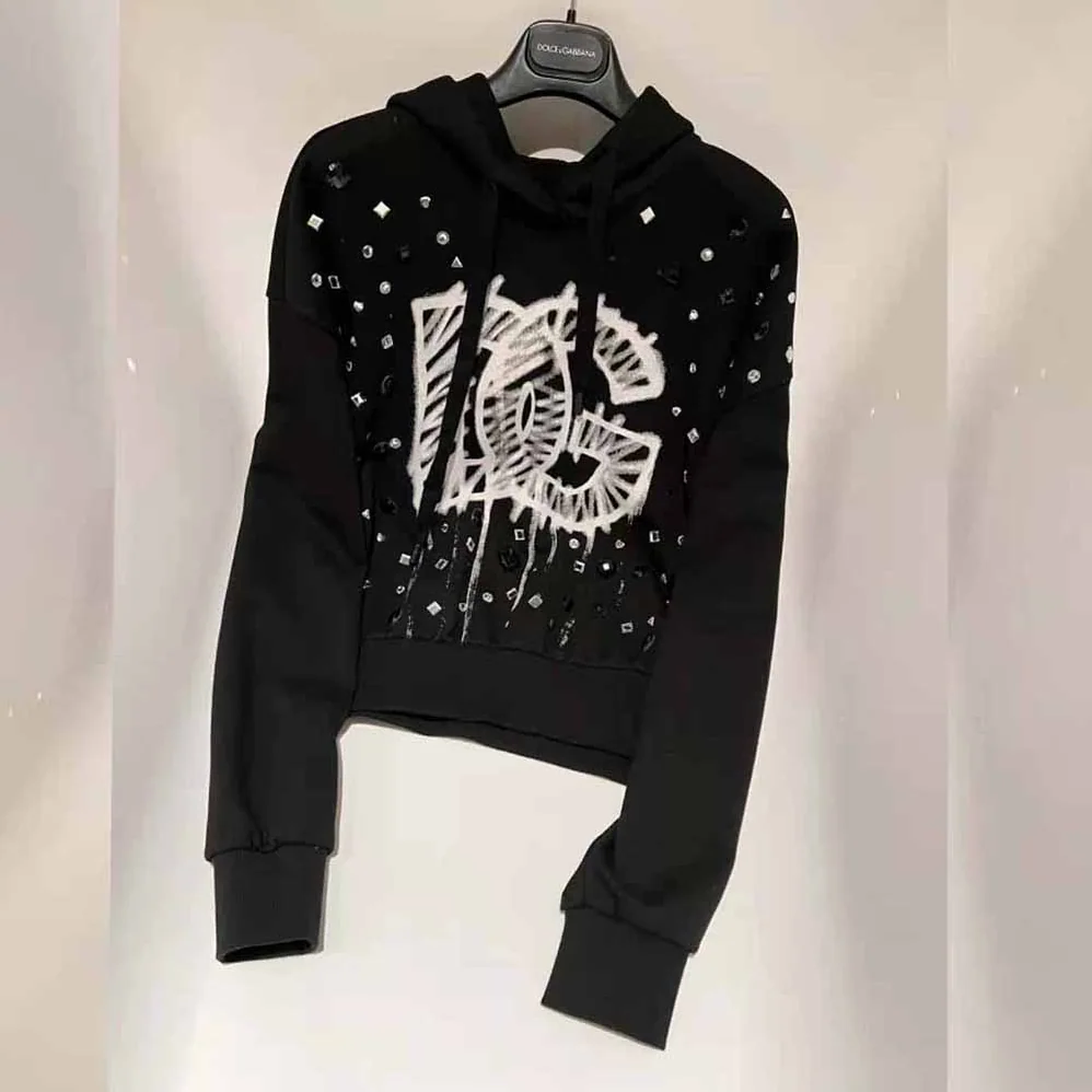 Dolce Gabbana D&G Jersey Sweatshirt with DG Logo Print for Women in Black Dolce Gabbana D&G Jersey Sweatshirt with DG Logo Print for Women in Black
