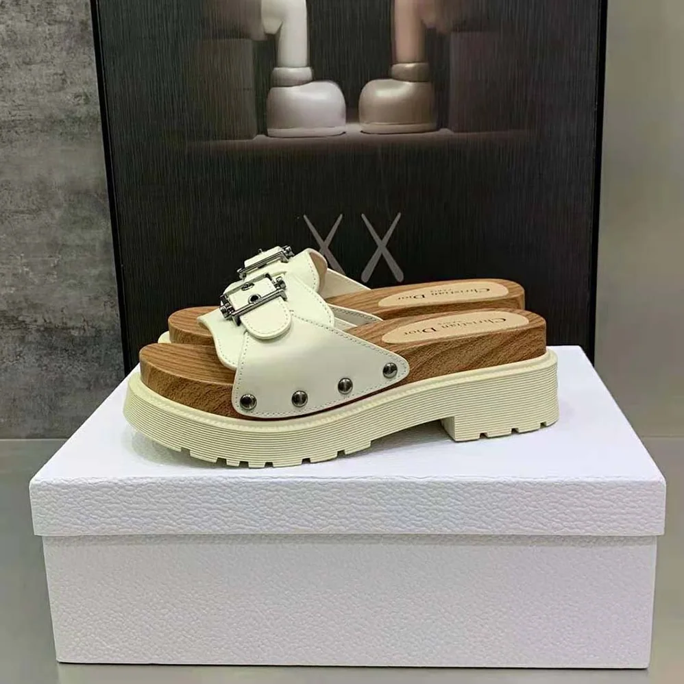 Dior Diorquake Strap Slide White Calfskin for Women Dior Diorquake Strap Slide White Calfskin for Women