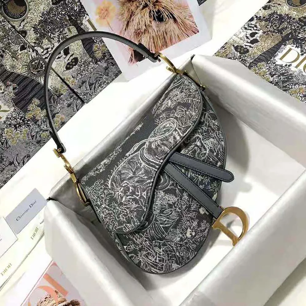 Dior Saddle Bag Toile DE Jouy Reverse Jacquard for Women in Silver Dior Saddle Bag Toile DE Jouy Reverse Jacquard for Women in Silver