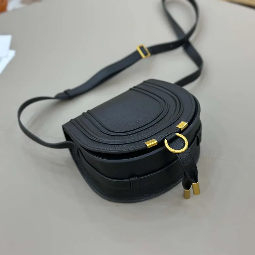 Chloe Small Marcie Saddle Bag is Crafted Leather for Women Chloe Small Marcie Saddle Bag is Crafted Leather for Women
