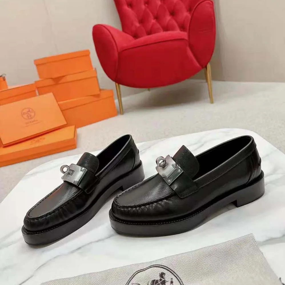 Hermes Hot Loafer in Calfskin for Men in Black Hermes Hot Loafer in Calfskin for Men in Black