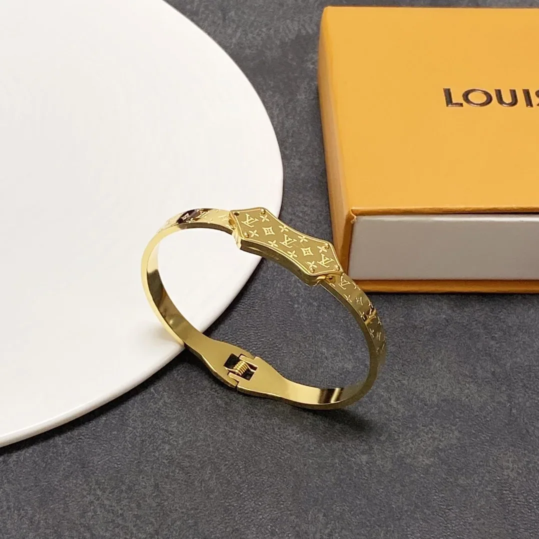 Louis Vuitton Light Bracelet Louis Vuitton Light Bracelet