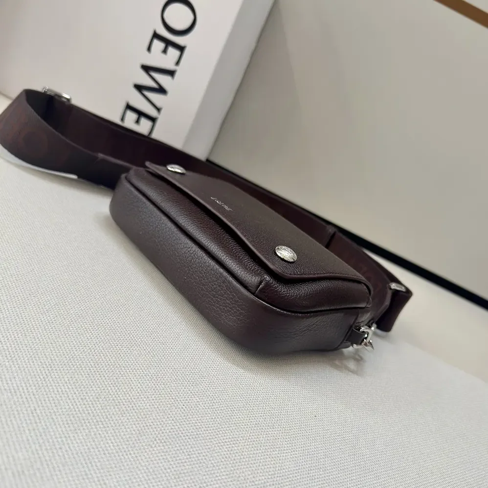 Loewe Small Pebble Messenger Bag in Supple Grained Calfskin for Unisex in Burgundy Loewe Small Pebble Messenger Bag in Supple Grained Calfskin for Unisex in Burgundy