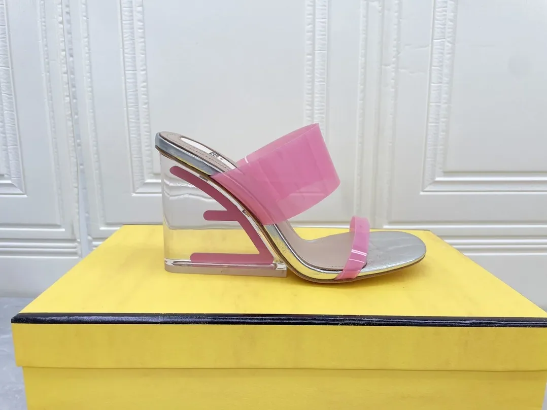 Fendi First Pink Transparent High in Heeled Sandals