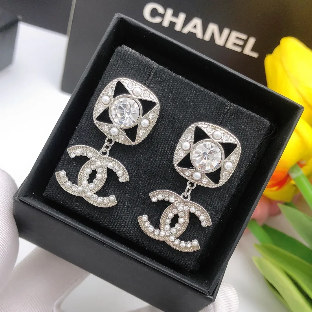 Square Double C Stud Earrings White