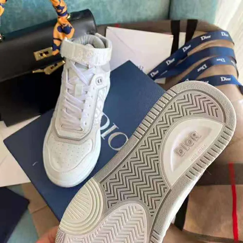 Dior B27 High-Top Sneaker Smooth Calfskin with Dior Oblique Jacquard for Men in White