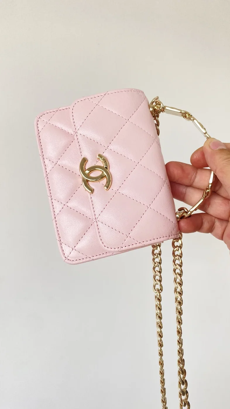 Chanel HAAS Mini Bag Pink 3,/9 Chanel HAAS Mini Bag Pink 3,/9