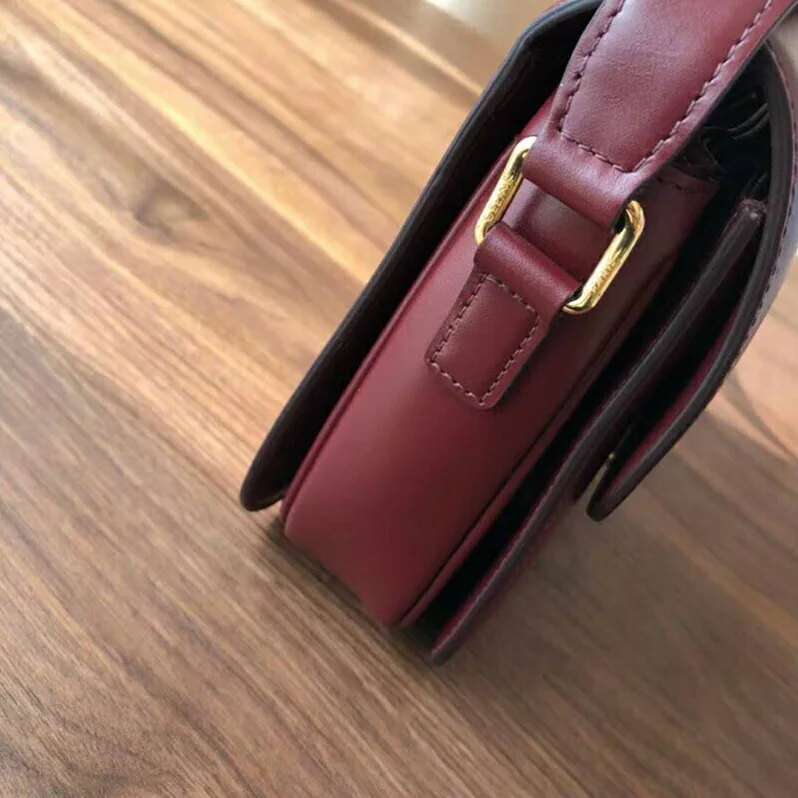 Celine Medium Triomphe Bag in Shiny Calfskin for Women in Maroon