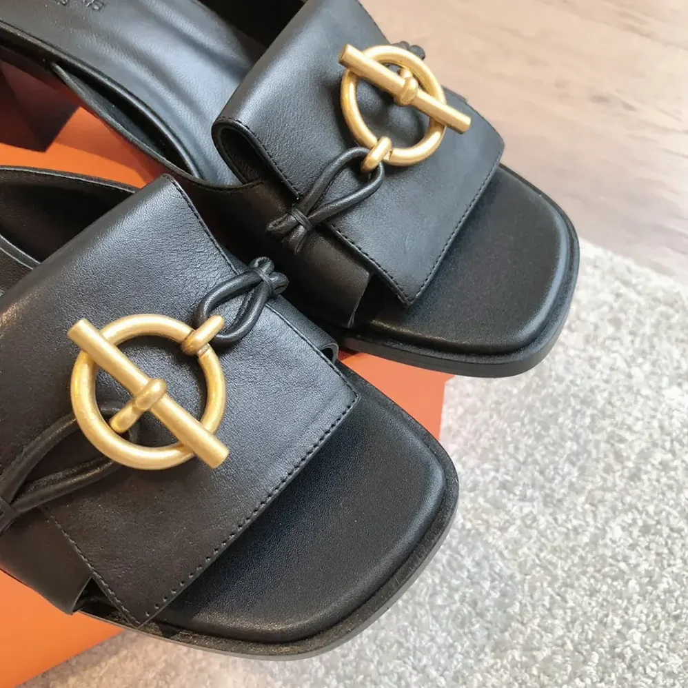 Hermes Ilot 50 Sandal in Calfskin Leather-Black H241142Z for Women Hermes Ilot 50 Sandal in Calfskin Leather-Black H241142Z for Women