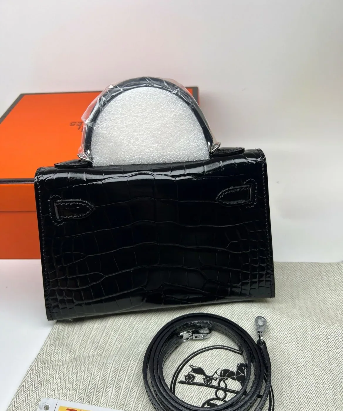 Hermes Mini Kelly 19 Black Silver Toned Hardware Bag Hermes Mini Kelly 19 Black Silver Toned Hardware Bag