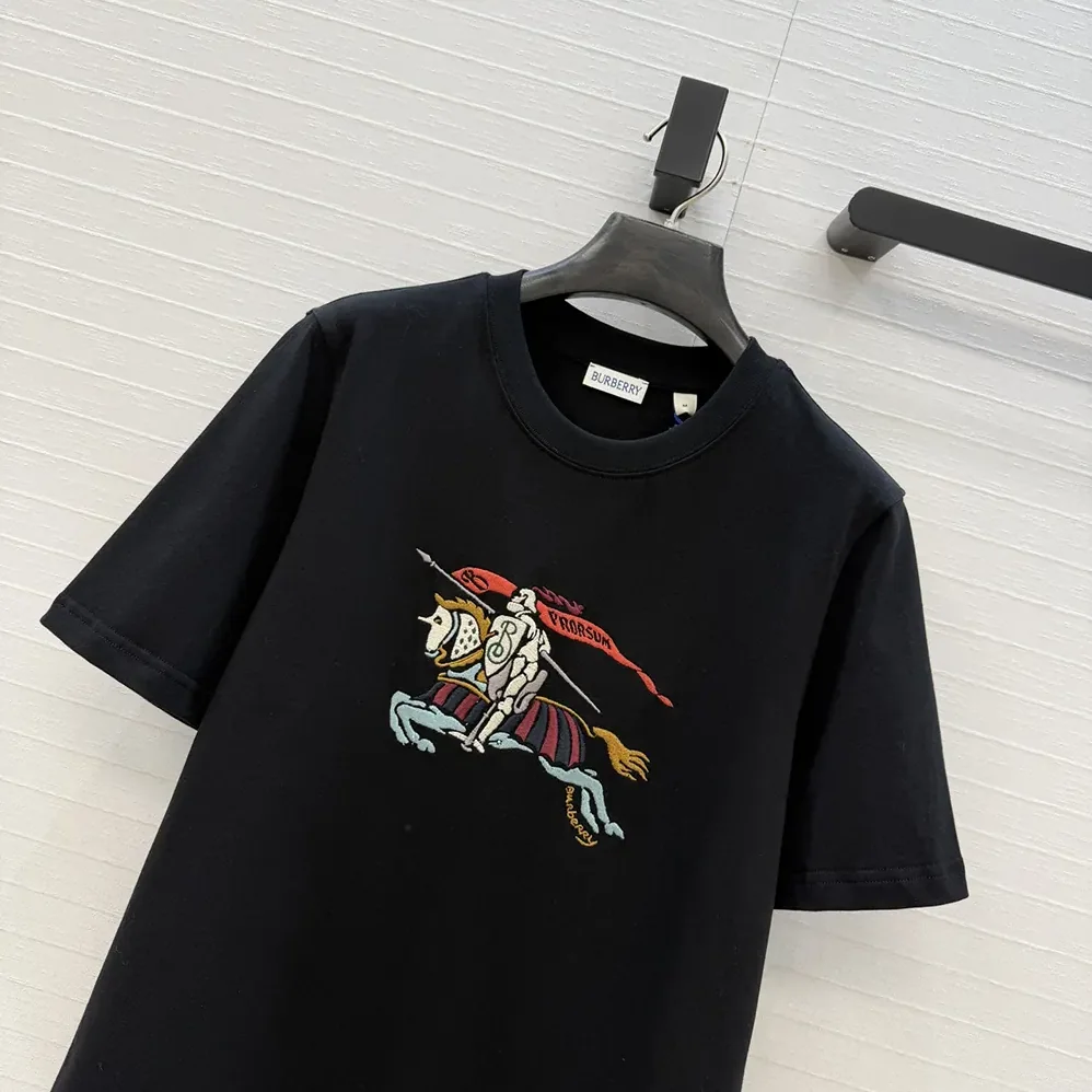 Burberry Crystal EKD Cotton T-shirt for Women in Black Burberry Crystal EKD Cotton T-shirt for Women in Black
