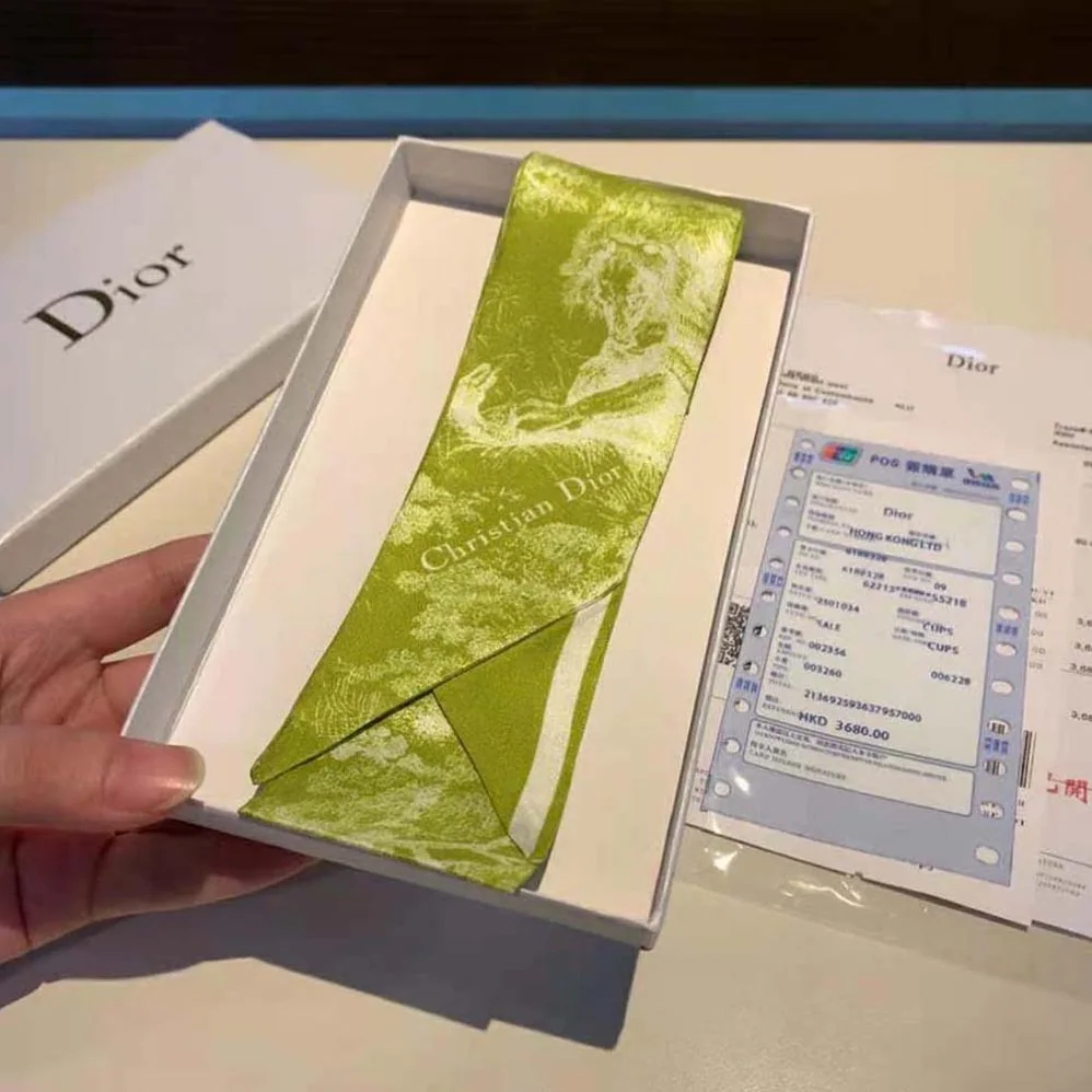 Dior Toile DE Jouy Reverse Mitzah Scarf Silk Twill for Women in Lime Dior Toile DE Jouy Reverse Mitzah Scarf Silk Twill for Women in Lime