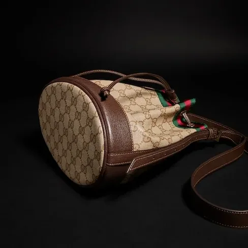 Gucci Venice Small Bucket Bag / Sand/ Dark Brown Gold Hardware