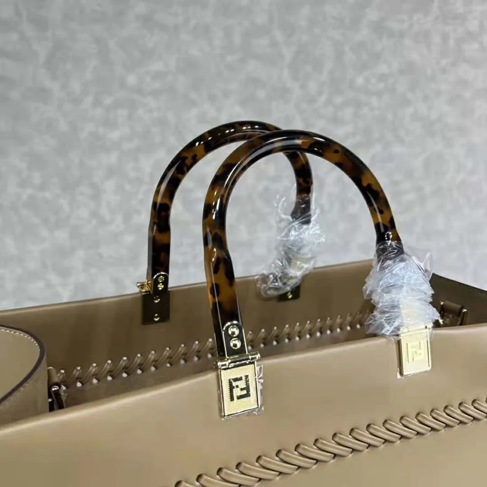 Fendi Sunshine Medium Brown Leather Shopper with Decorative Stitching for Women