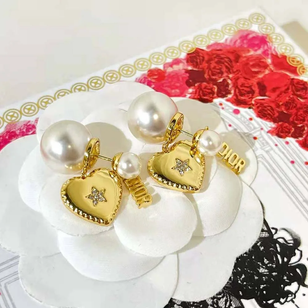 Dior Tribales Earrings Gold for Women in Finish Metal Dior Tribales Earrings Gold for Women in Finish Metal