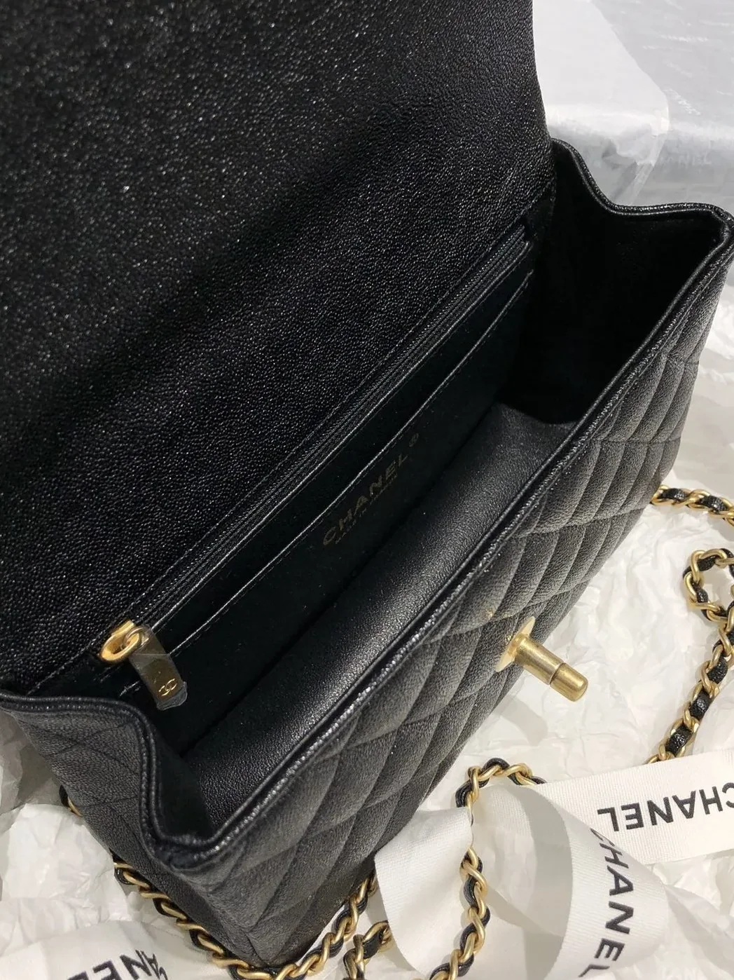Chanel Mini Flap Bag With Top Handle Black / Chanel Mini Flap Bag With Top Handle Black /