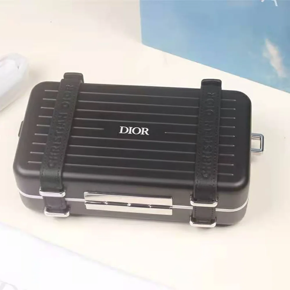Dior Dior and Rimowa Personal Clutch Aluminum and Grained Calfskin for Men in Black Dior Dior and Rimowa Personal Clutch Aluminum and Grained Calfskin for Men in Black