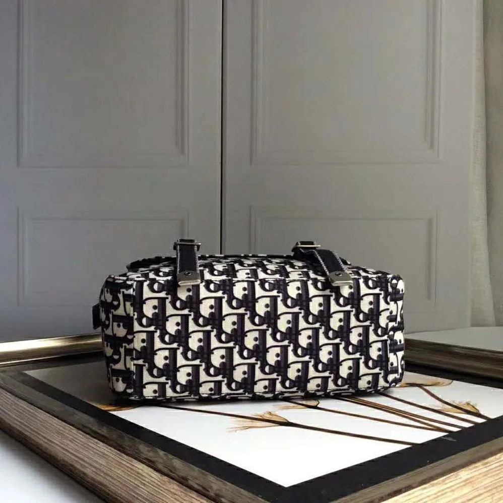 Dior Oblique Diorcamp Messenger Bag for Women in Navy