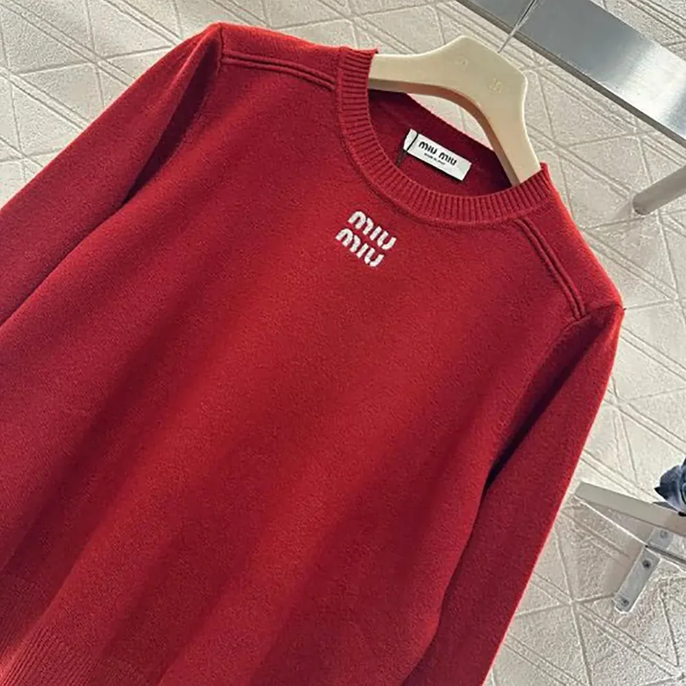 Miu Miu Cashmere Crew-Neck Sweater for Women in Red