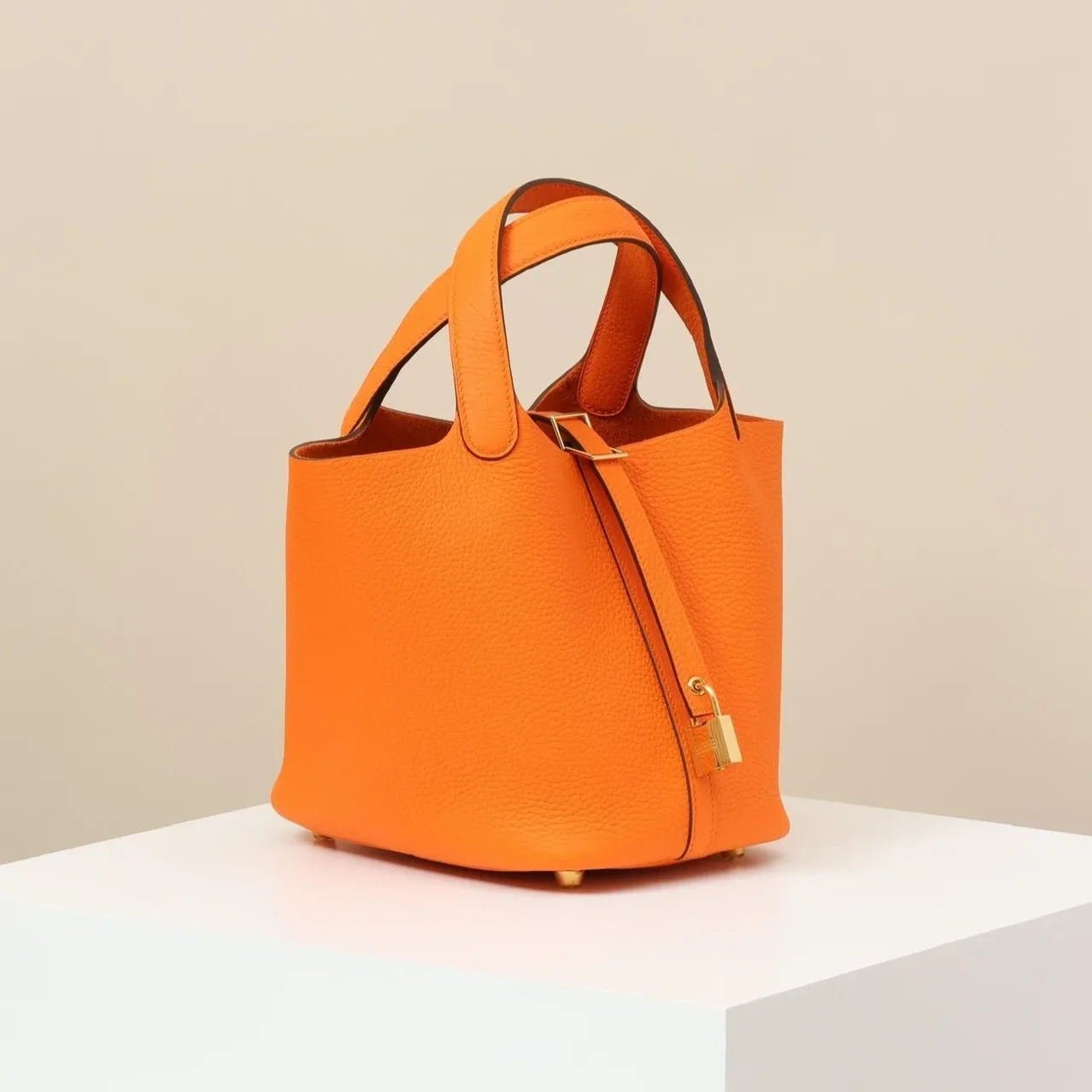 Hermes Picotin Lock 18 Bag Orange /